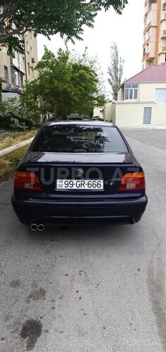 BMW 523-3