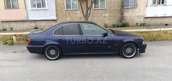 BMW 523-4