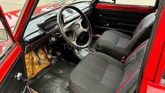 LADA (VAZ) 21011-8