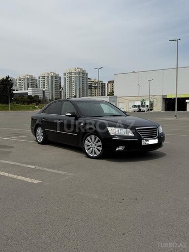 Hyundai Sonata-4