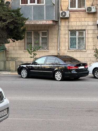 Hyundai Sonata-6