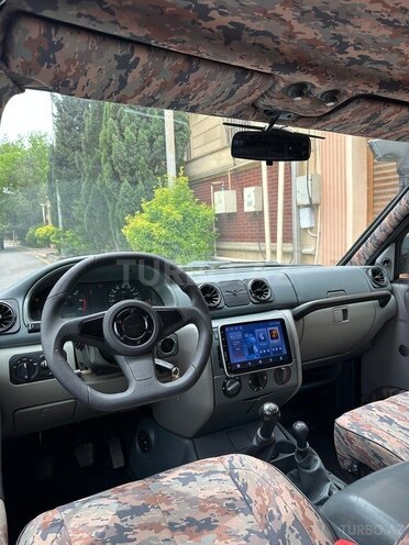 UAZ Patriot-3