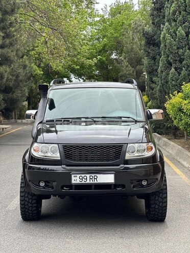 UAZ Patriot-8
