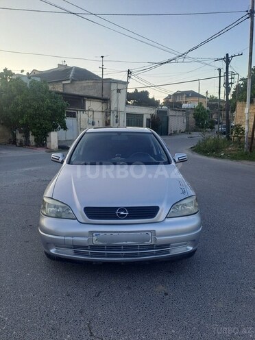Opel Astra-1
