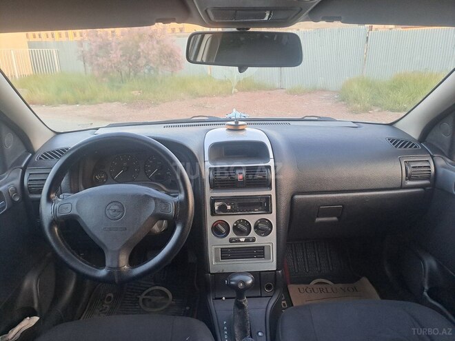 Opel Astra-18