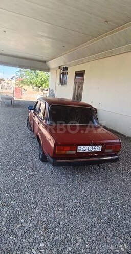 LADA (VAZ) 2107-4
