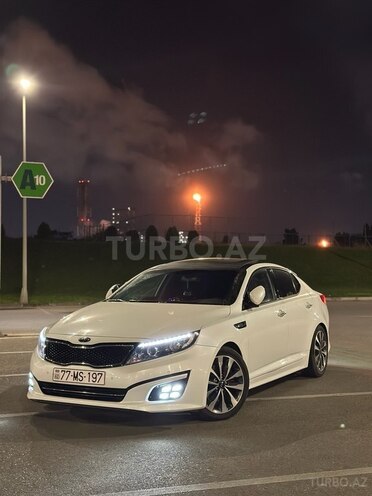 Kia K5-1