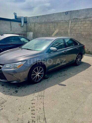 Toyota Camry-2