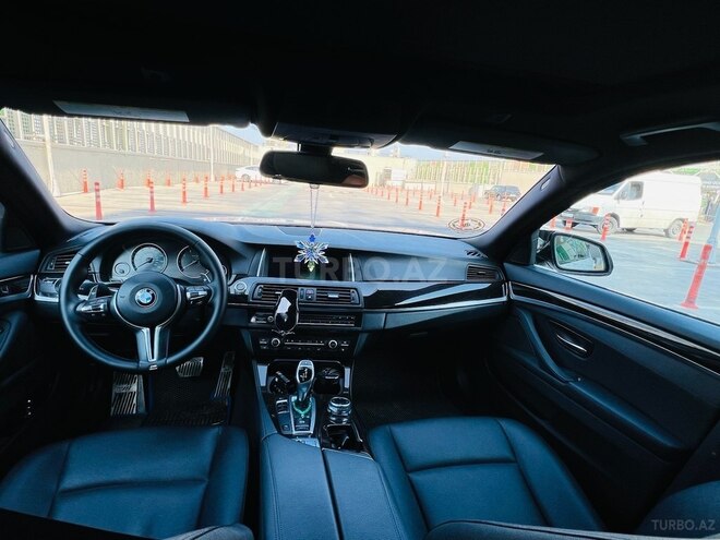 BMW 528-9