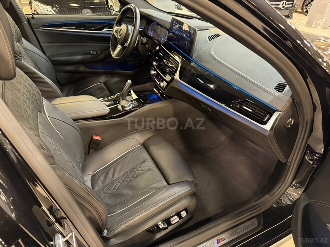 BMW 530e-7
