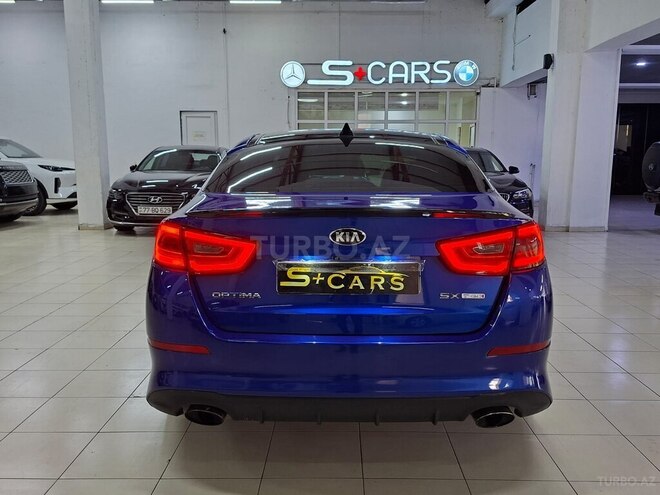 Kia Optima-4