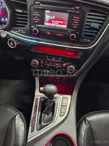 Kia Optima-13