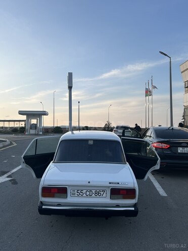 LADA (VAZ) 2107-5