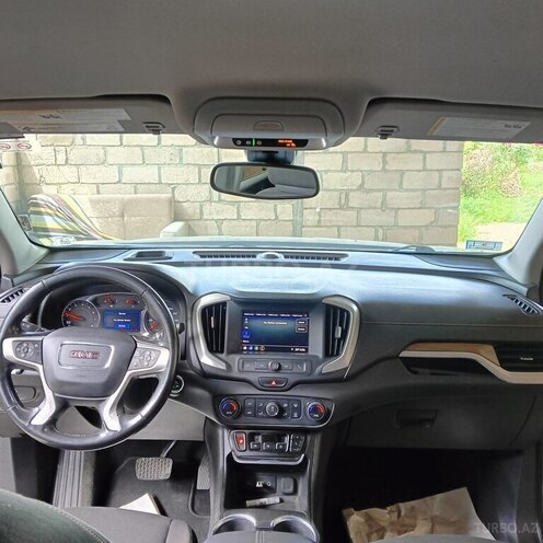 GMC Terrain-3
