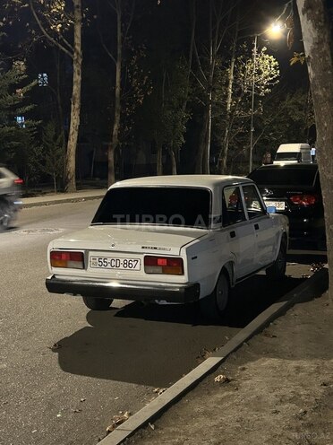LADA (VAZ) 2107-17