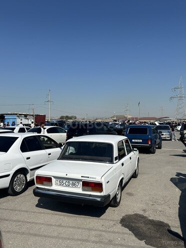 LADA (VAZ) 2107-10