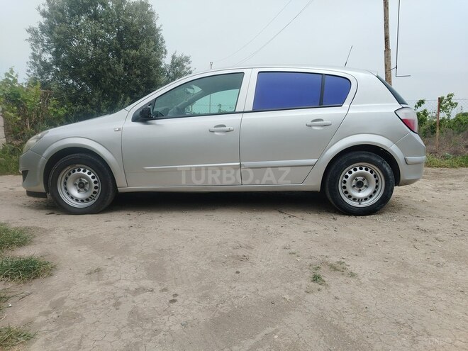 Opel Astra-3