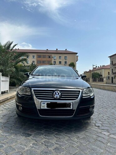 Volkswagen Passat-1