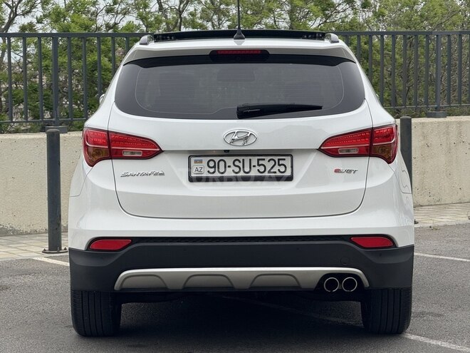 Hyundai Santa Fe-5