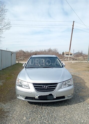 Hyundai Sonata-1