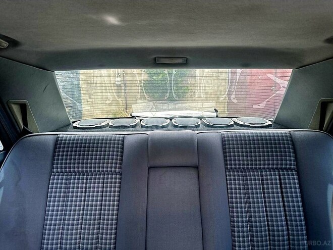 Mercedes 280 E-6