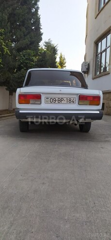 LADA (VAZ) 2107-2