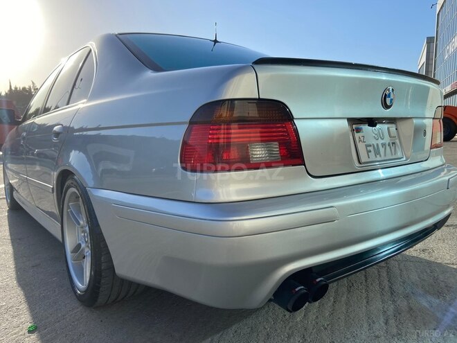 BMW 525-8