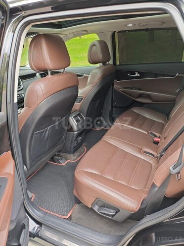 Kia Sorento-6