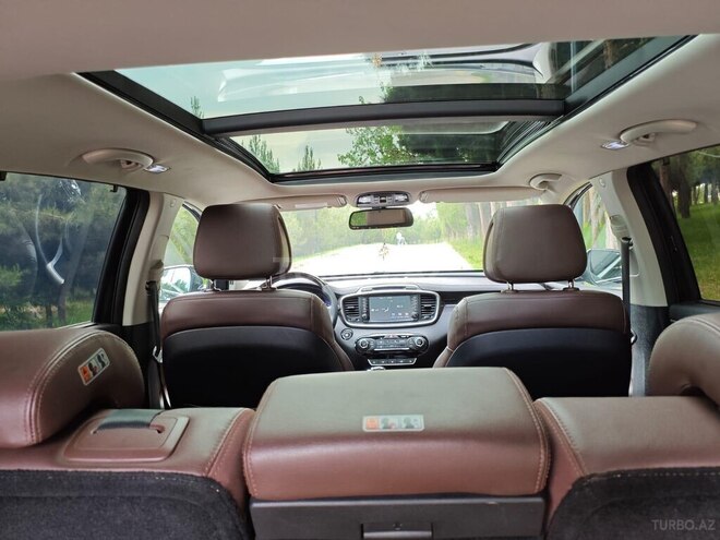Kia Sorento-15