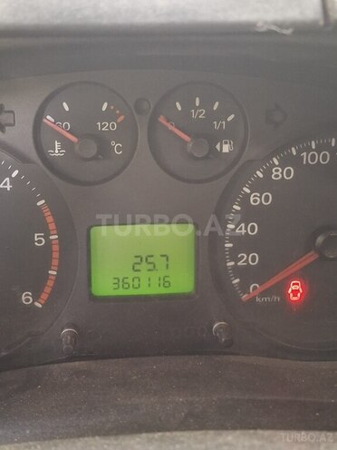 Ford Transit-7