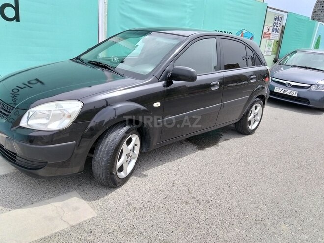 Kia Rio-2