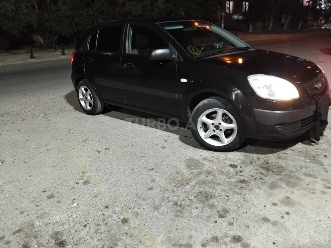Kia Rio-15