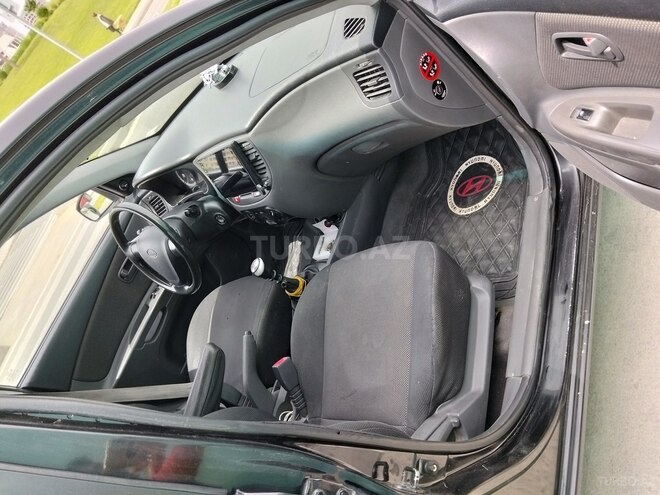 Kia Rio-6