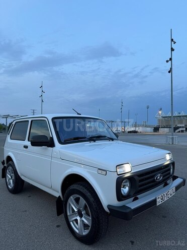 LADA (VAZ) Niva-1