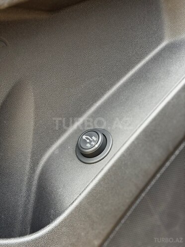 Chevrolet Equinox-11