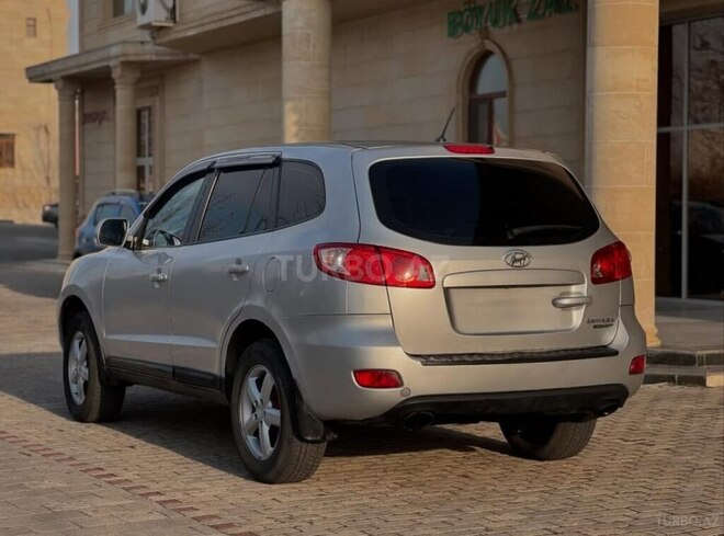 Hyundai Santa Fe-8