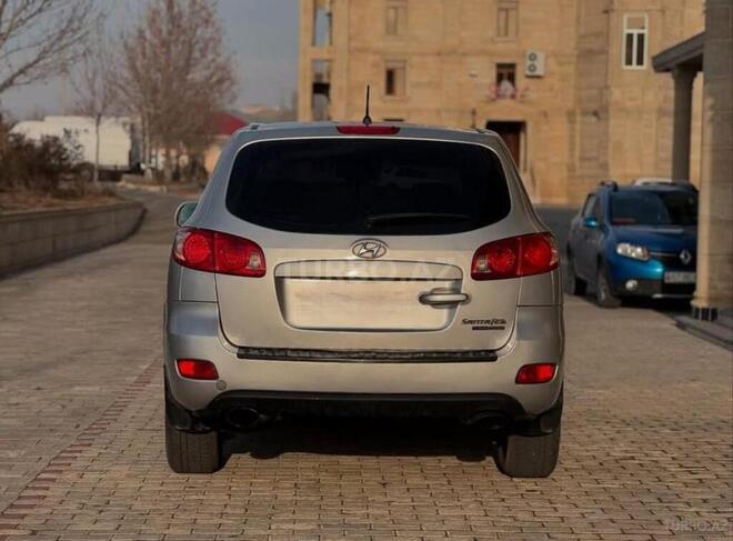 Hyundai Santa Fe-6