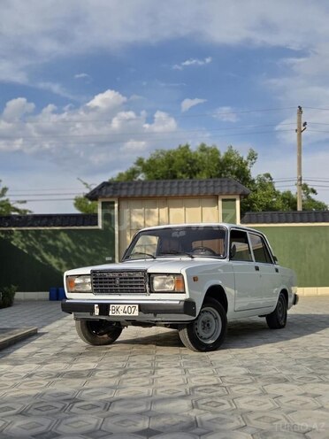LADA (VAZ) 2107-3
