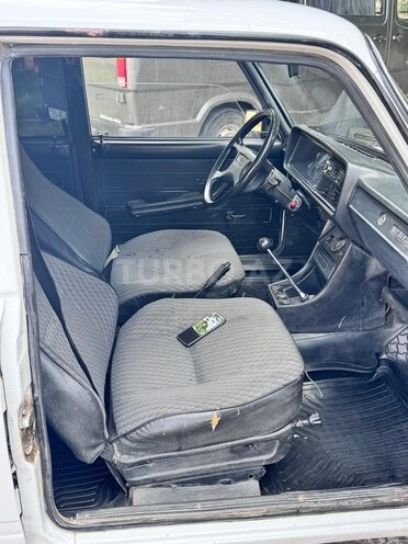 LADA (VAZ) 2107-8