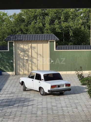 LADA (VAZ) 2107-4