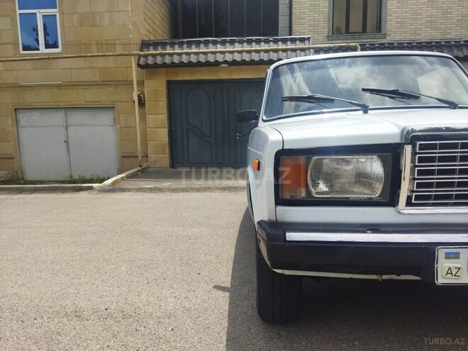 LADA (VAZ) 2107-8