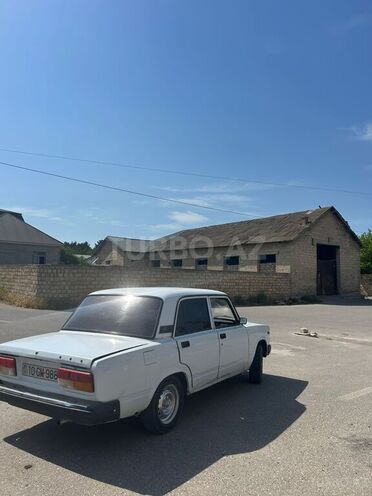 LADA (VAZ) 2107-4