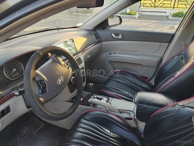 Hyundai Sonata-10
