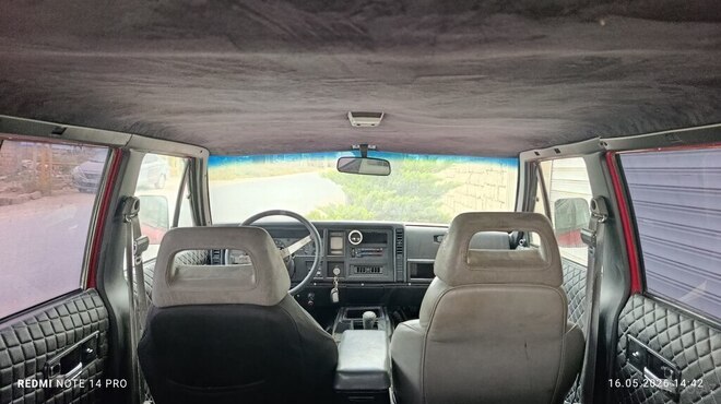 Jeep Cherokee-4
