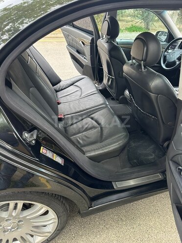 Mercedes E 240-15