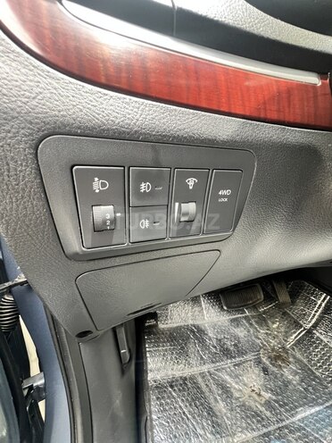 Hyundai Santa Fe-4