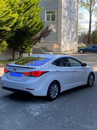 Hyundai Avante-4