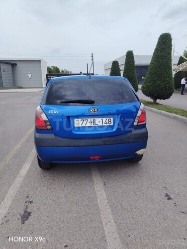 Kia Rio-2