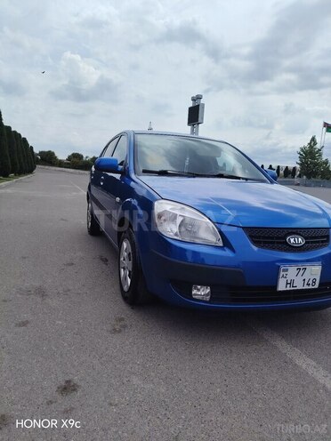 Kia Rio-5