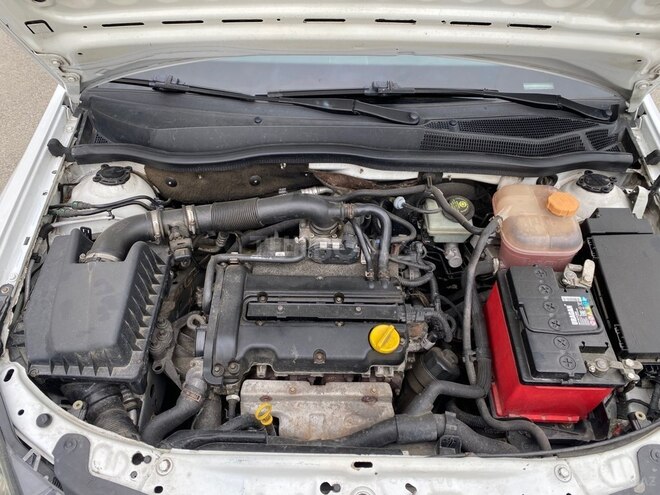 Opel Astra-7